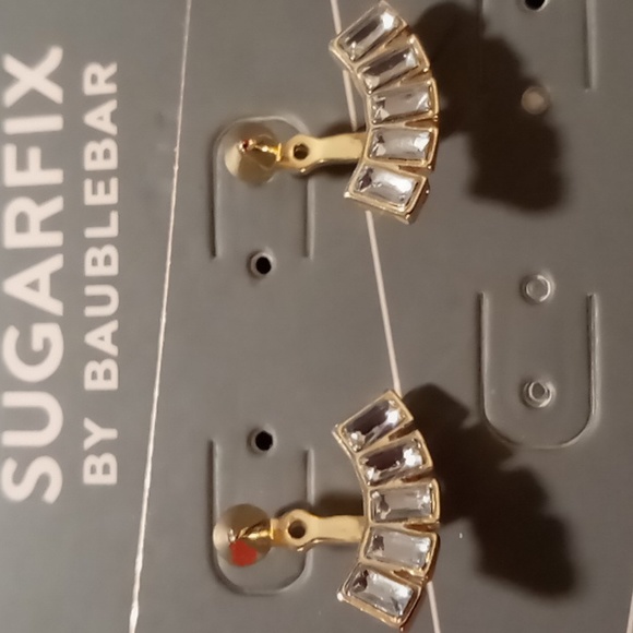 Sugar fix front to back earrings gold tone with crystals - Picture 2 of 8